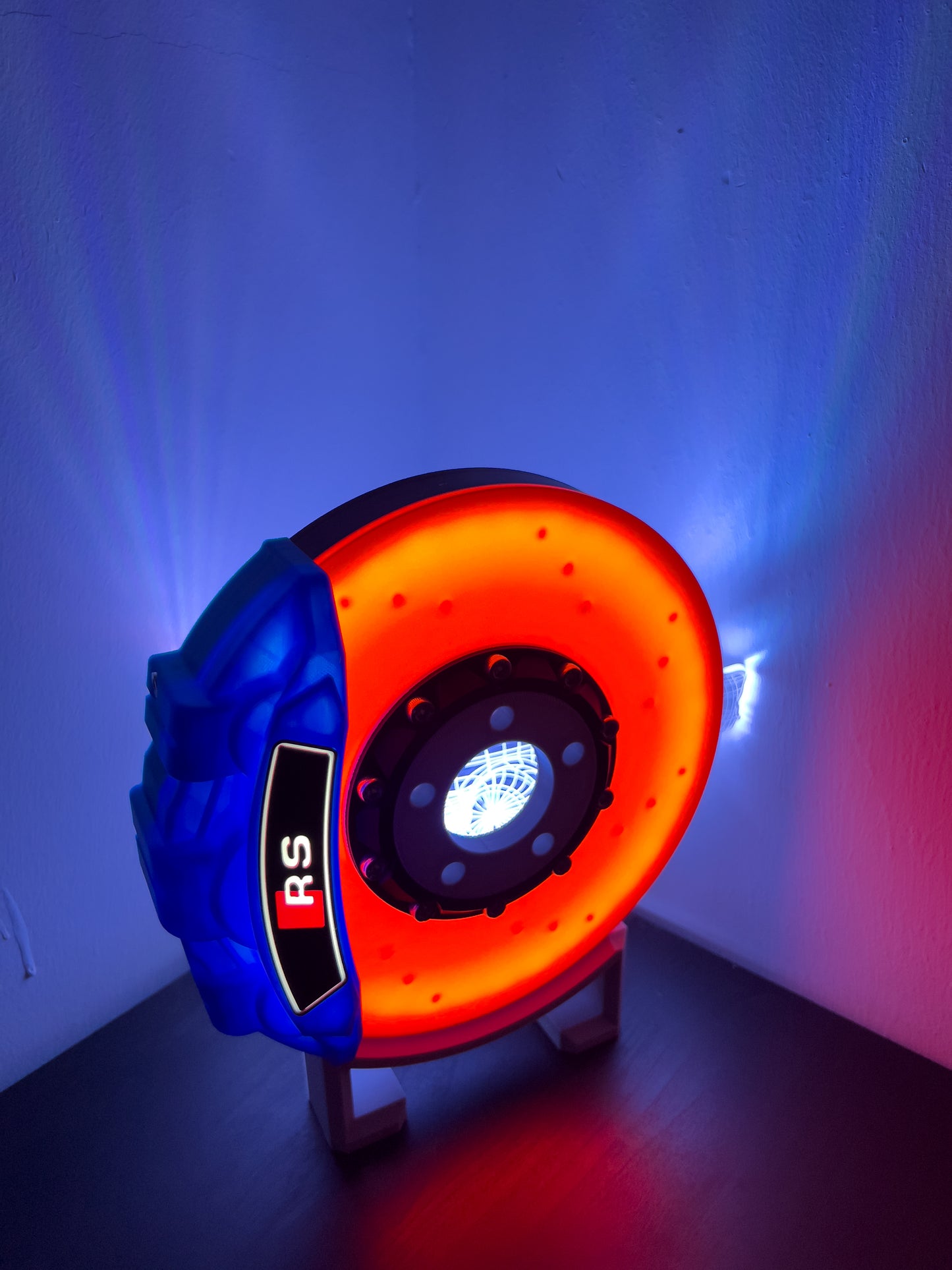 BrakeGlowTR – Fren Diski Lamba | LED Dekoratif Araba Işığı